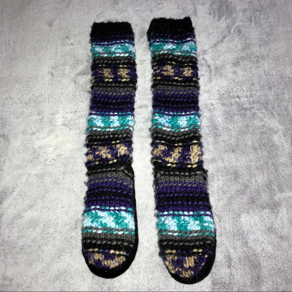Burton Slippers - Picture 1 of 5